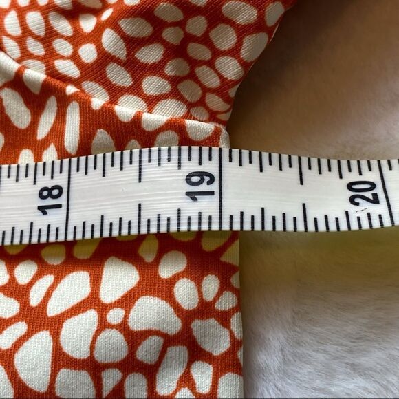 J McLaughlin V-Neck w/4 Sleeve Catalina Cloth Orange and White  Design Top S-L - Picture 6 of 8